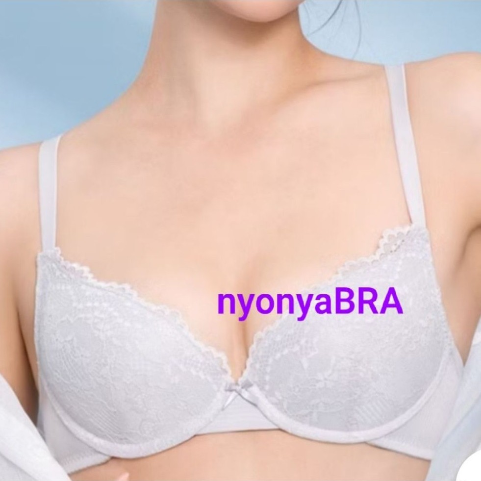 Young curves bra berkawat 34B, C03-10412