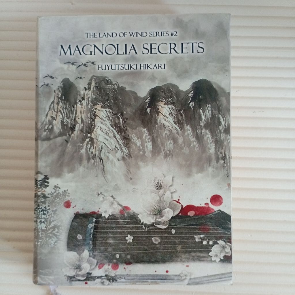 Buku Novel Magnolia Secrets Fuyutsuki Hikari