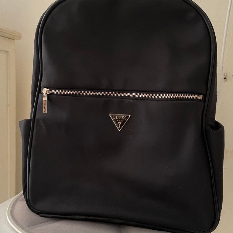 Tas ransel preloved Guess original