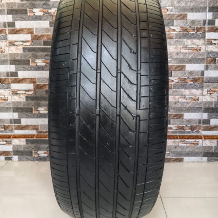 Bridgestone Turanza T005A 215/45 R17