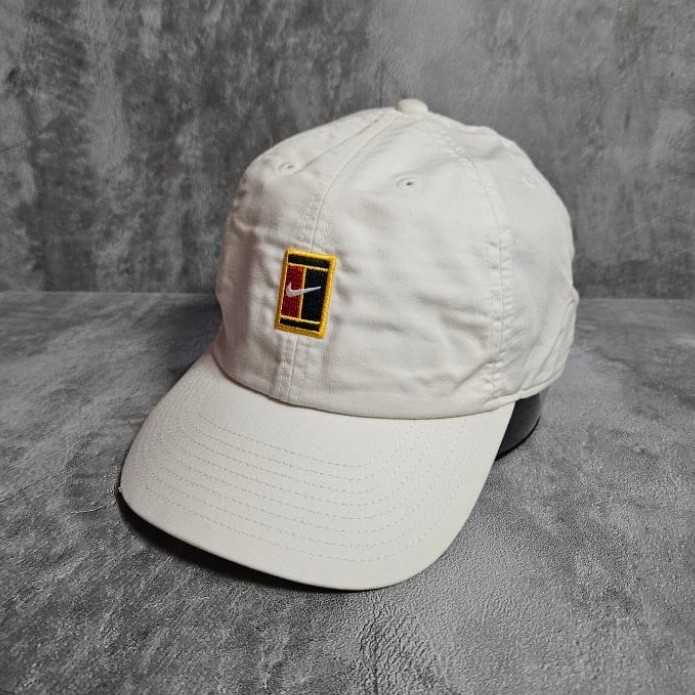 Preloved Nike Court Heritage 86 White Cap