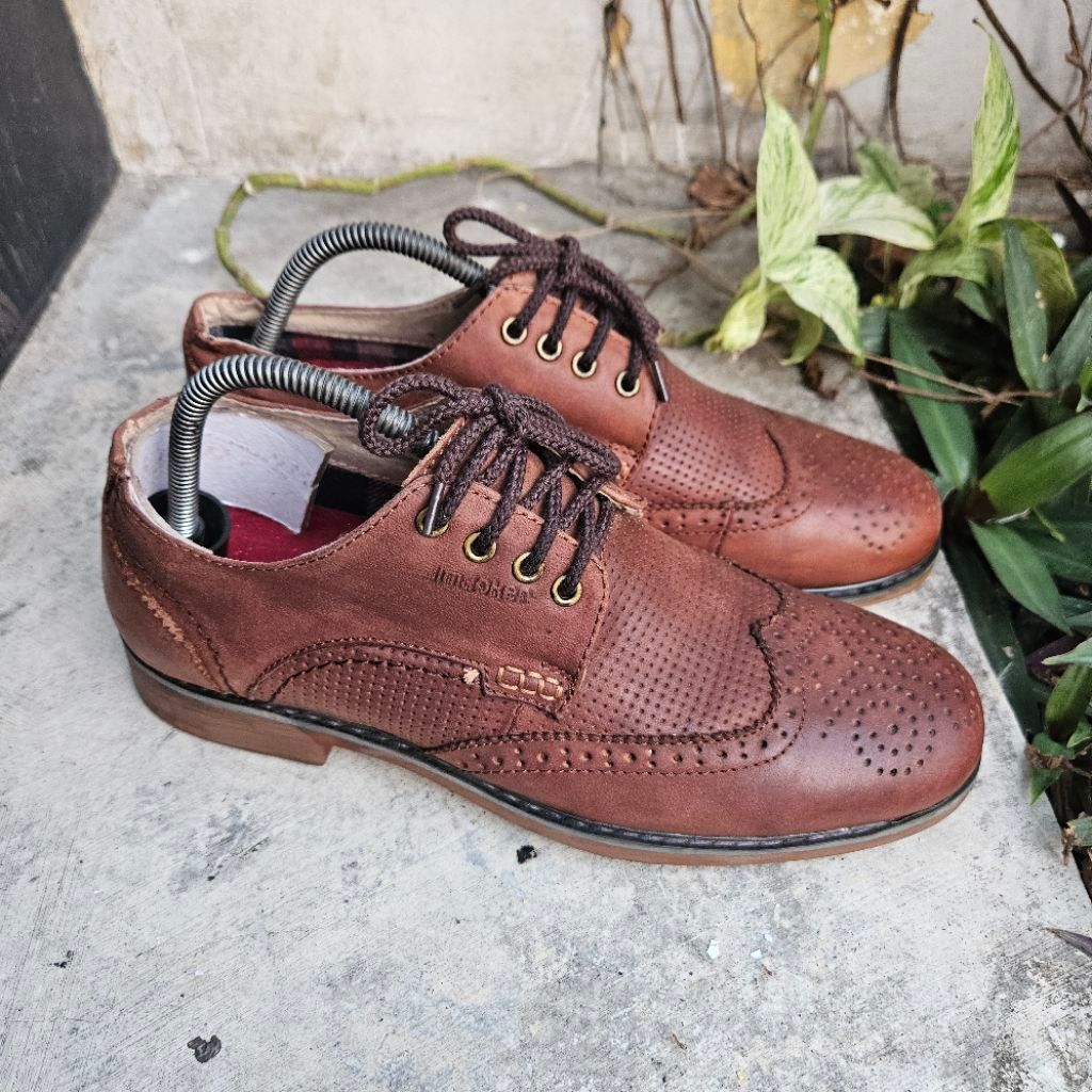 sepatu second wingtip jimjoker size 41(26cm)