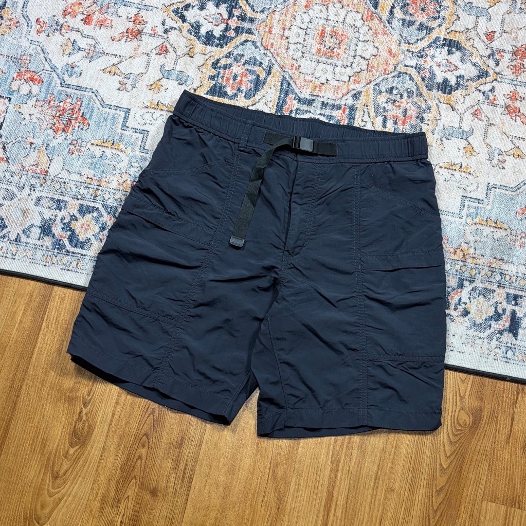 CELANA PENDEK UTILITY UNIQLO GEARED