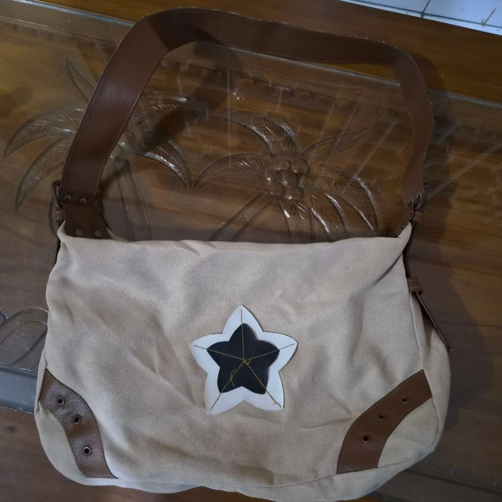 Tas wanita ada defect