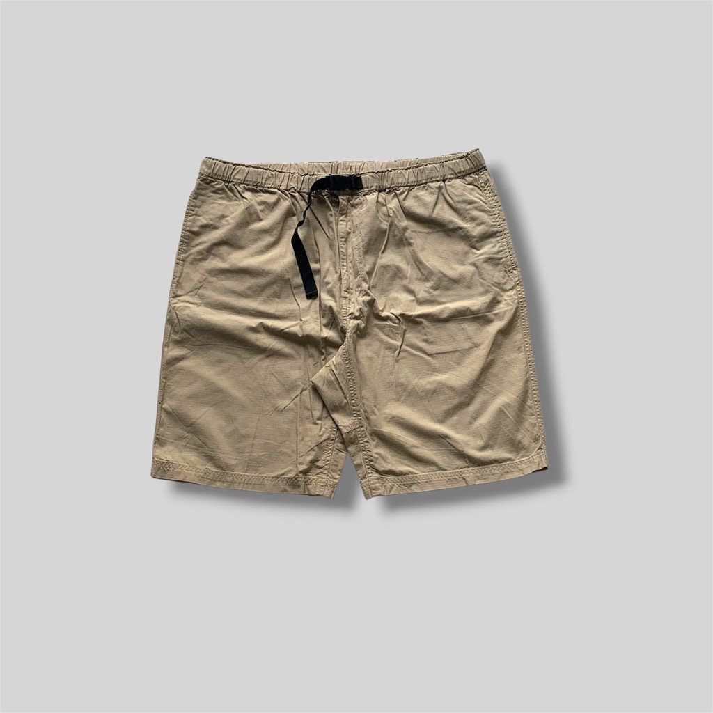 Celana Pendek Utility Uniqlo