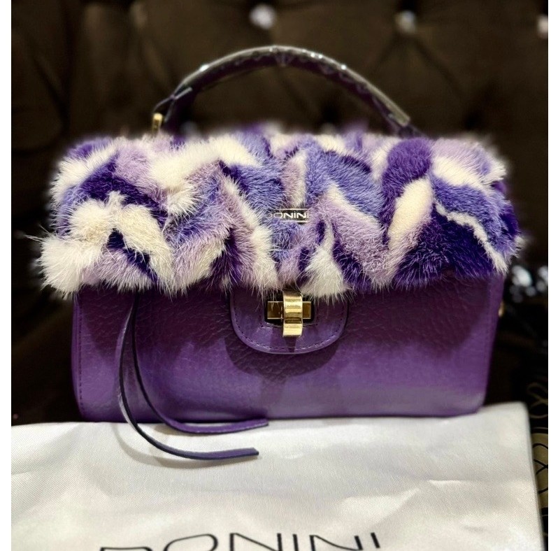 Tas Selempang Wanita DONINI Ungu dengan Tutup Bulu cantik