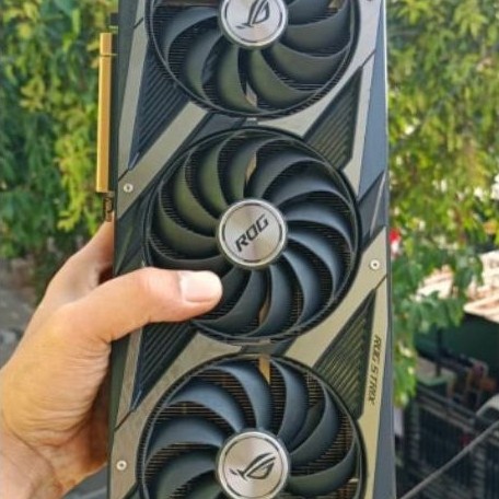 VGA Asus Rog Strix RTX 3070 8 GB like new