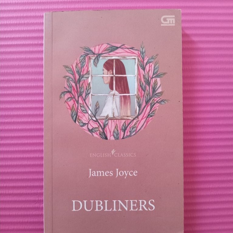 Novel English Classics Dubliners - Preloved