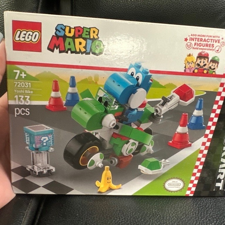 Lego super mario