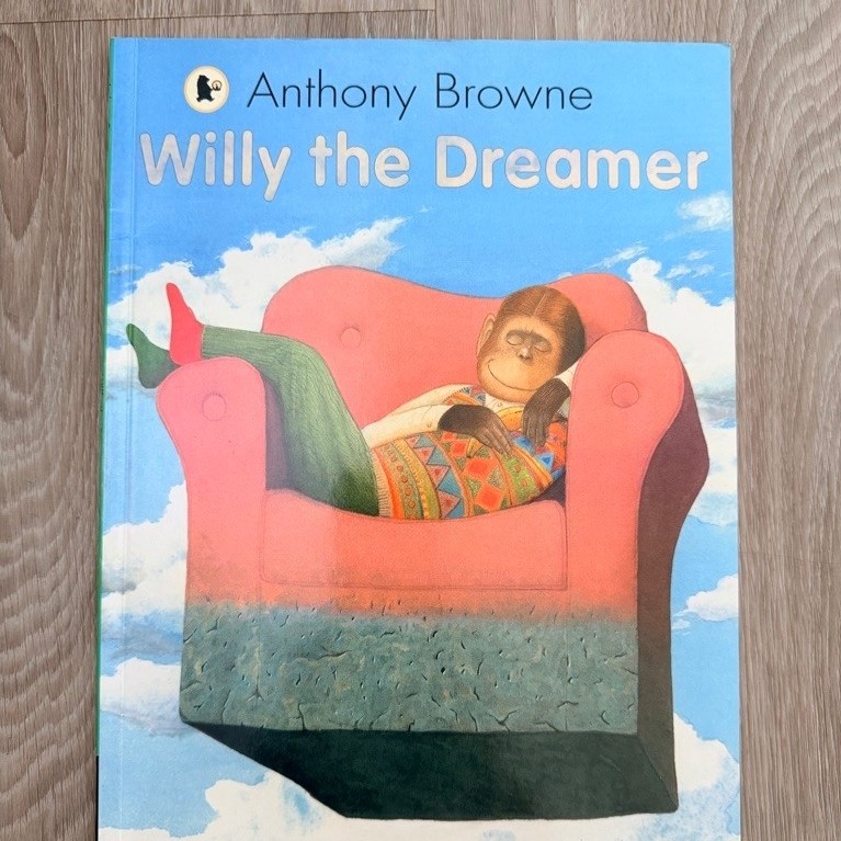 Preloved Buku Anak Anthony Browne Willy the Dreamer Cover Ilustrasi
