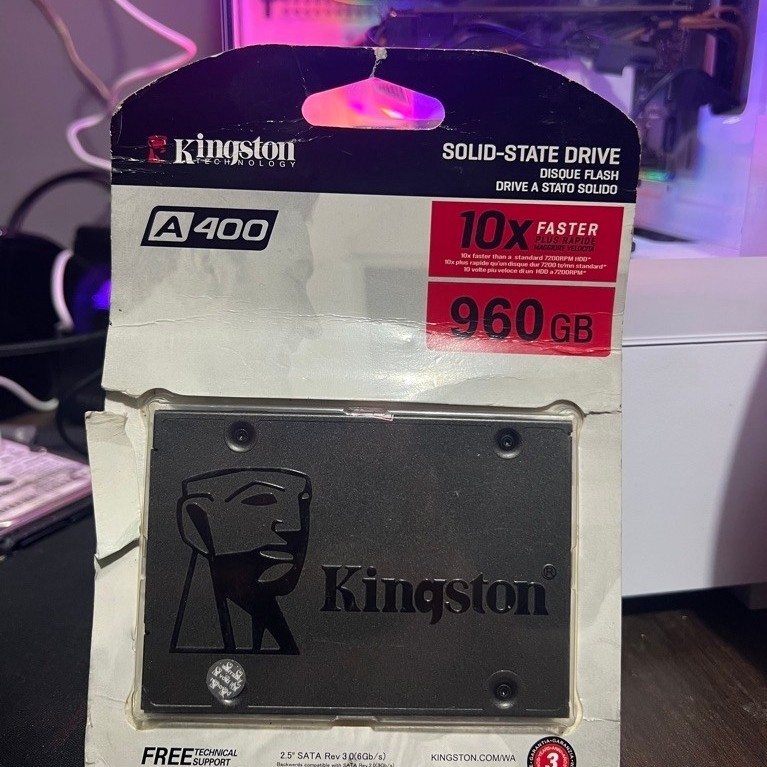 SSD KINGSTON SATA 960gb LIKE NEW SENTINEAL 100/100%
