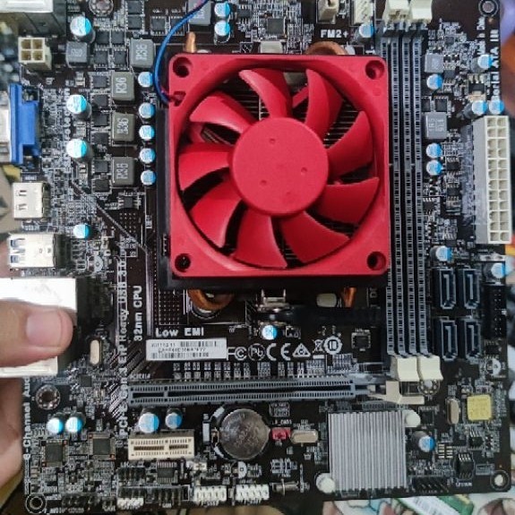 motherboard paket amd A8 7680k
