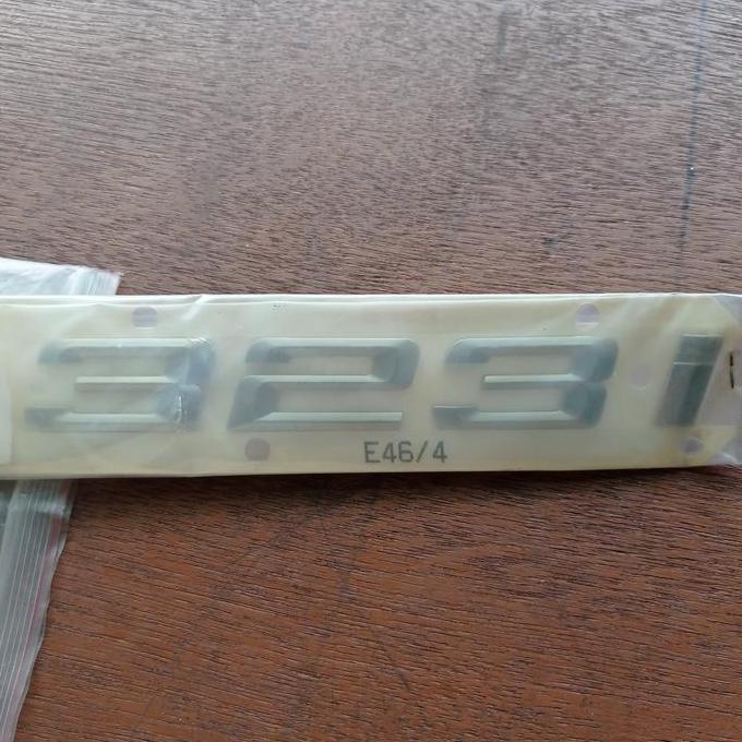 Ready Emblem 323 BMW E46 OEM