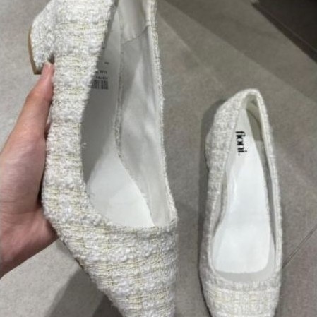 PAYLESS FIONI WEDGES HEELS WANITA