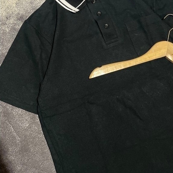 Kaos Polo Hitam Pekat Rodhos Valentino L