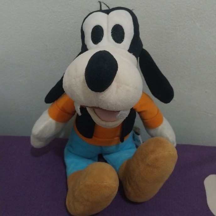 preloved boneka goofie disney