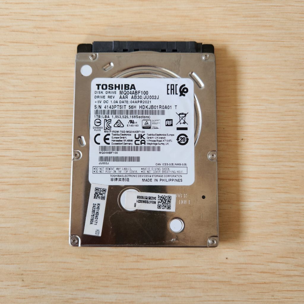 Harddisk Toshiba Internal 2.5" HDD SATA 1TB