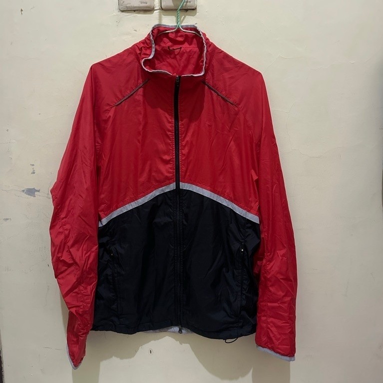 Jaket windrunner nike original