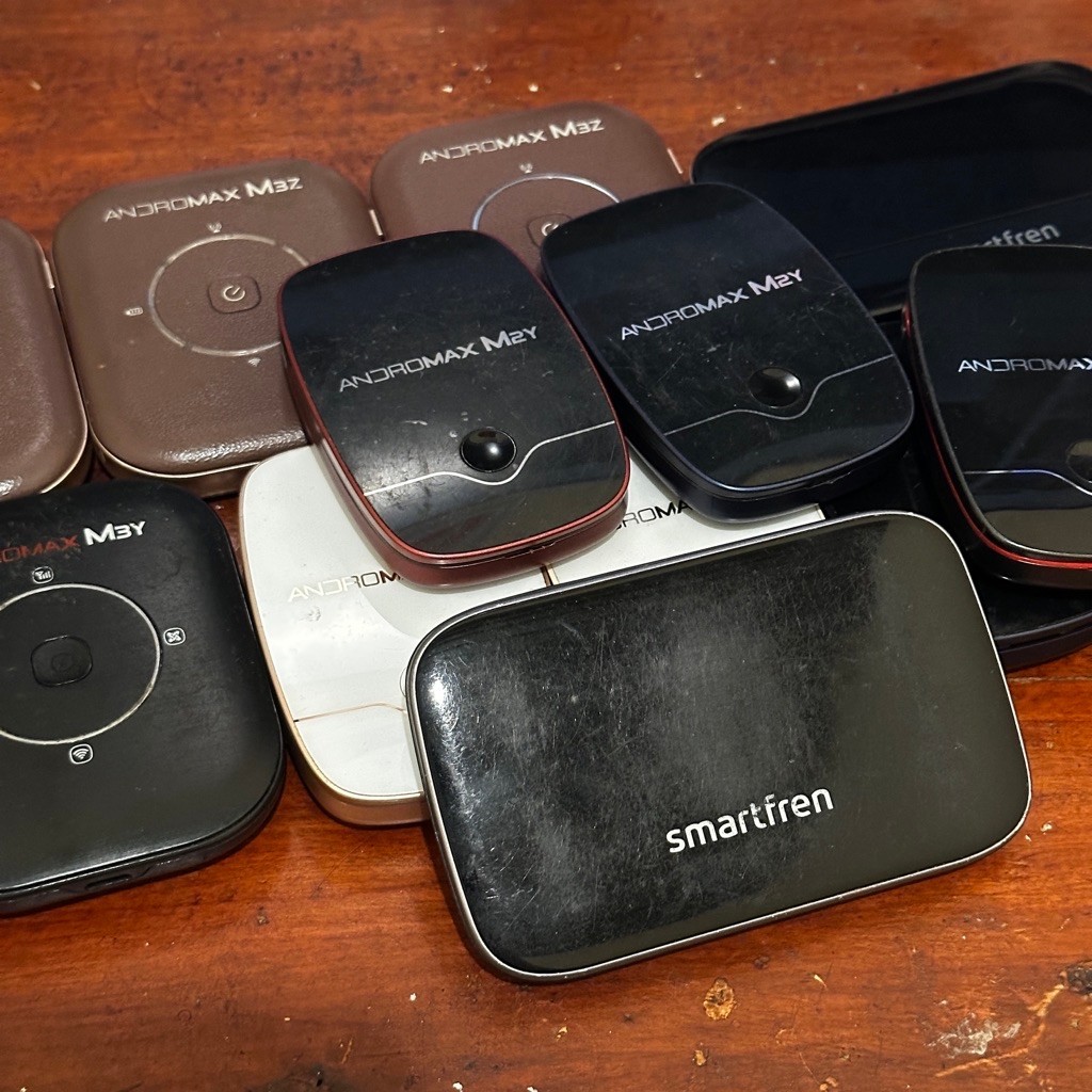 MODEM WIFI MIFI SMARTFREN ANDROMAX M2Y M2P M3Z M3Y M6X S1