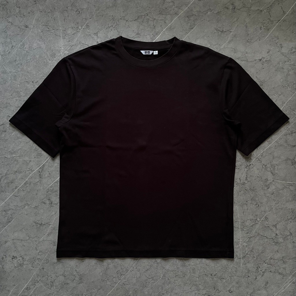 KAOS UNIQLO AIRISM BLACK XL SECOND
