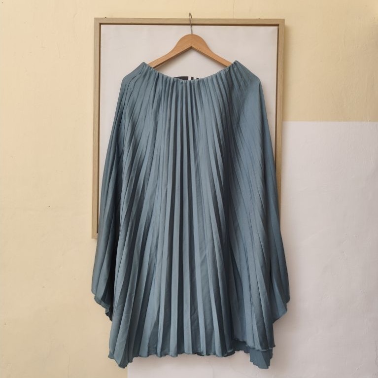 Rok Plisket Asimetris Zara