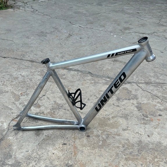 frame raw polish united evolution east