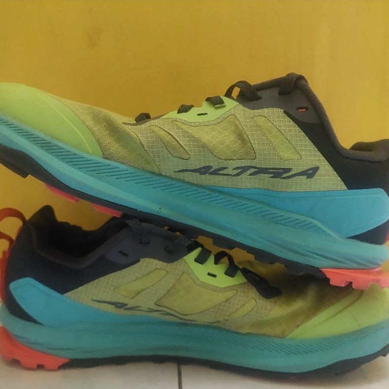 altra lonepeak trail running