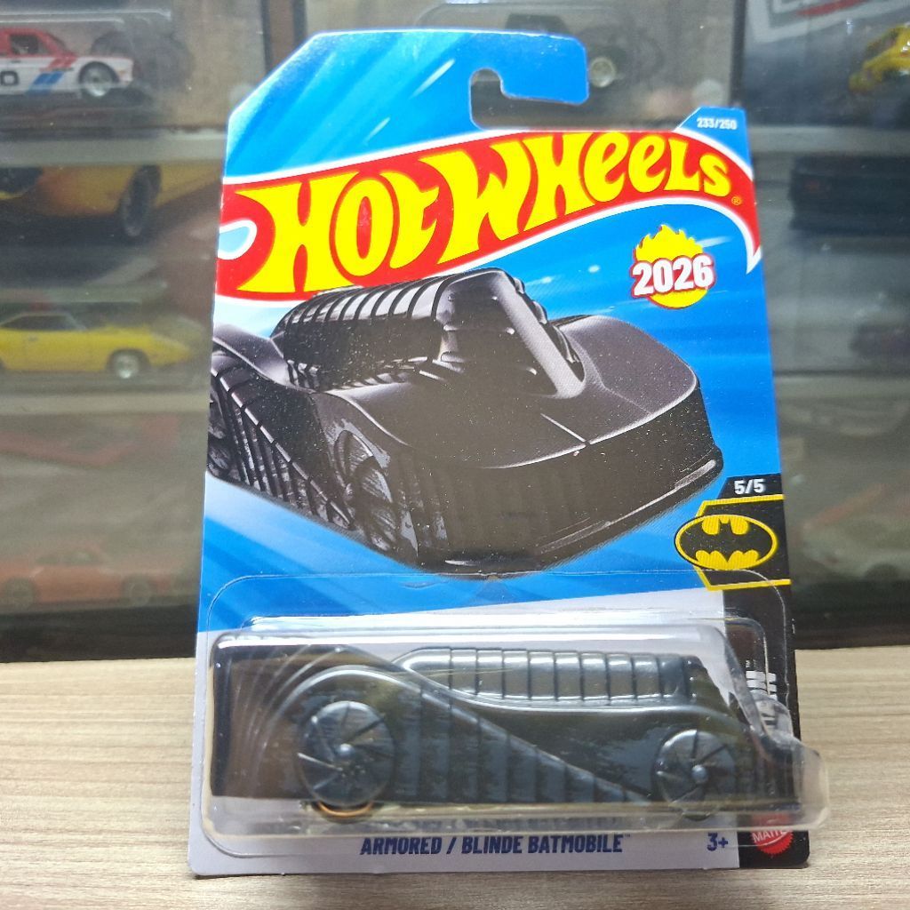 Hot Wheels Armored Batmobile Black N 2026 - Original Hotwheels - Mainan Anak Mobil Diecast
