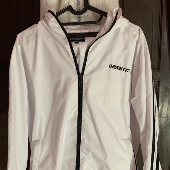 Indentic Jacket Running White Outdoor Pria Wanita