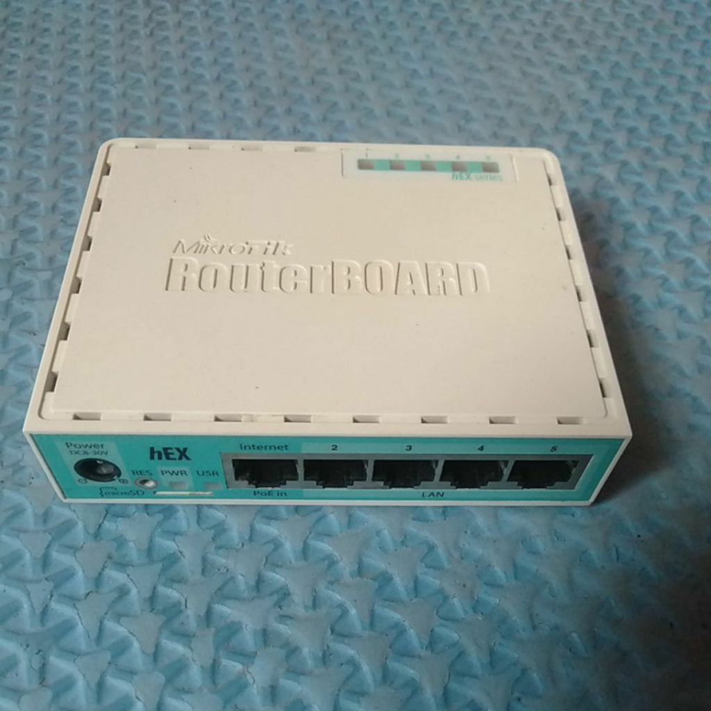 [ BISA COD ] Mikrotik RB750gr3 Second Kondisi Mulus