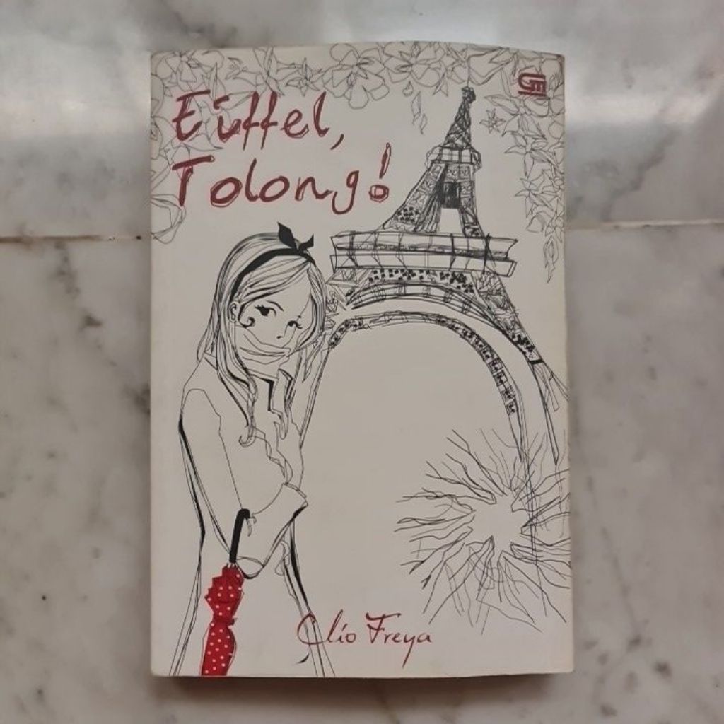 Novel ORIGINAL PRELOVED Eiffel Tolong by Clio Freya