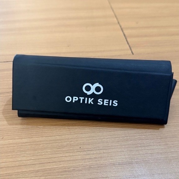 Preloved Optik Seis Kacamata