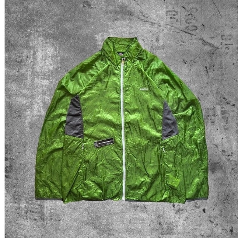 "Berghaus" Parasut Running Jacket