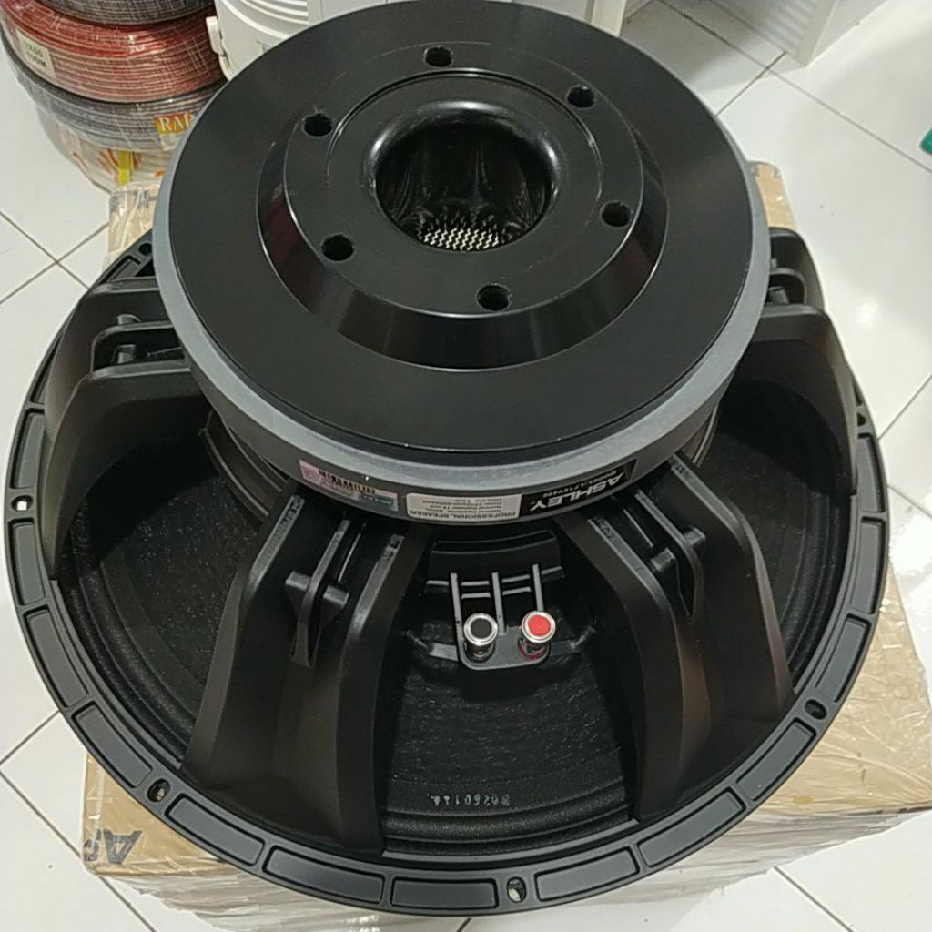 SPEAKER ASHLEY 18 INCH  LF18V400 ORIGINAL