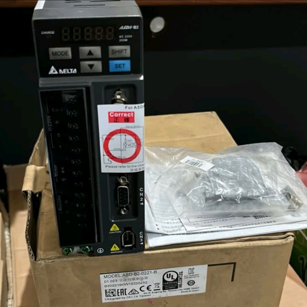 DELTA ASD-B2-0221-B SERVO DRIVE DELTA 200W 220V ORIGINAL