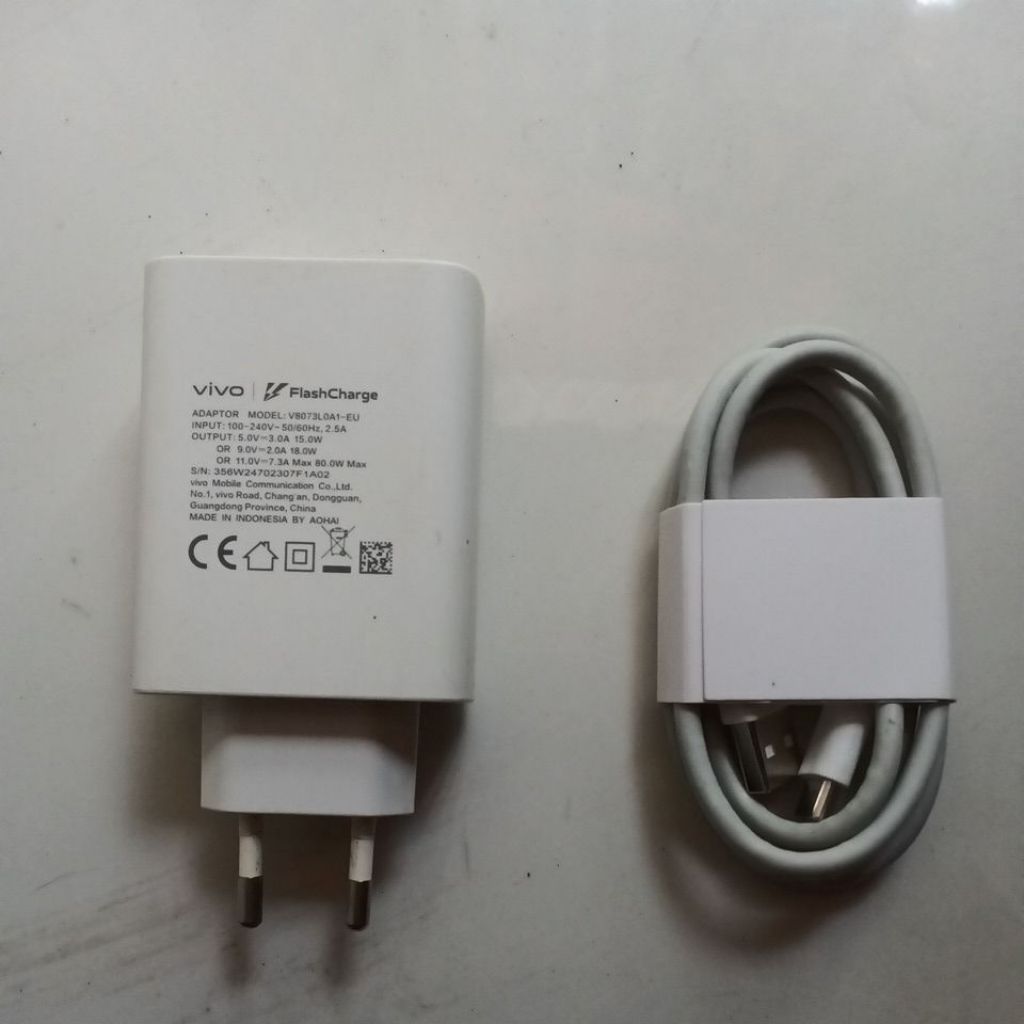 CHARGER IQOO Z7X 5G ORIGINAL 80W "WATT" FLASHCHARGE BAWAAN COPOTAN HP SECOND (Baca Deskripsi)