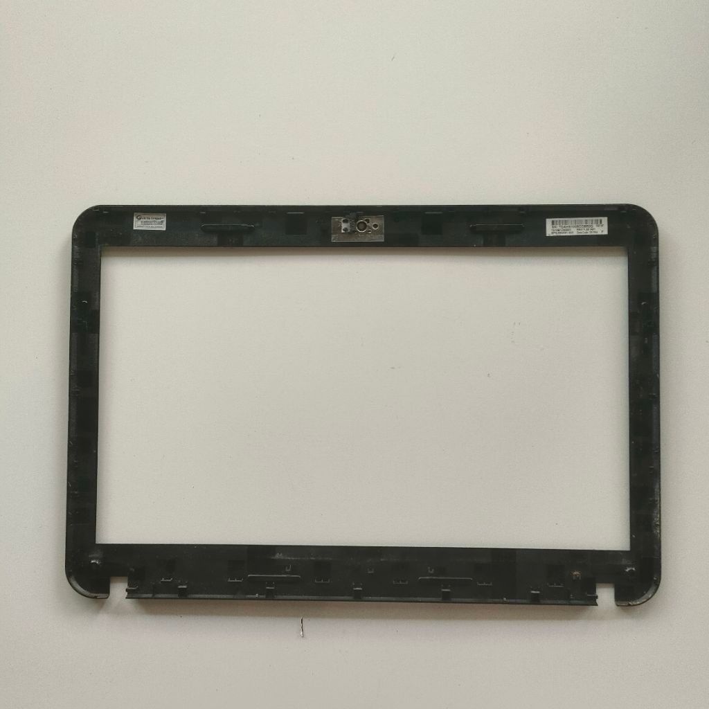 casing frame laptop hp 1000