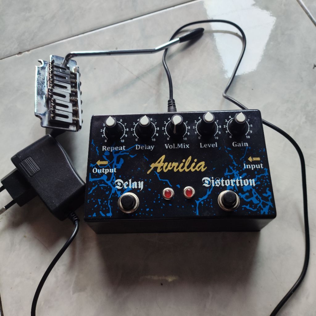 efek gitar distorsi delay