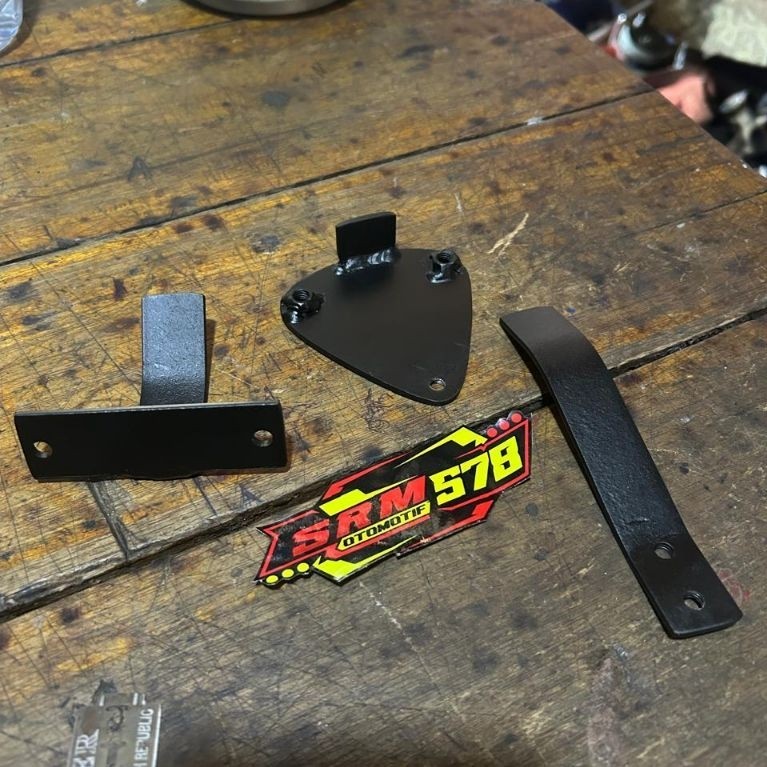 dudukan selebor Jupiter Z1 PNP segitiga Honda ADV/VCX/GTR