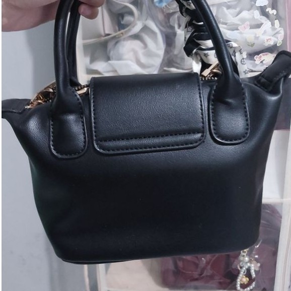 PRELOVED Tas Enji