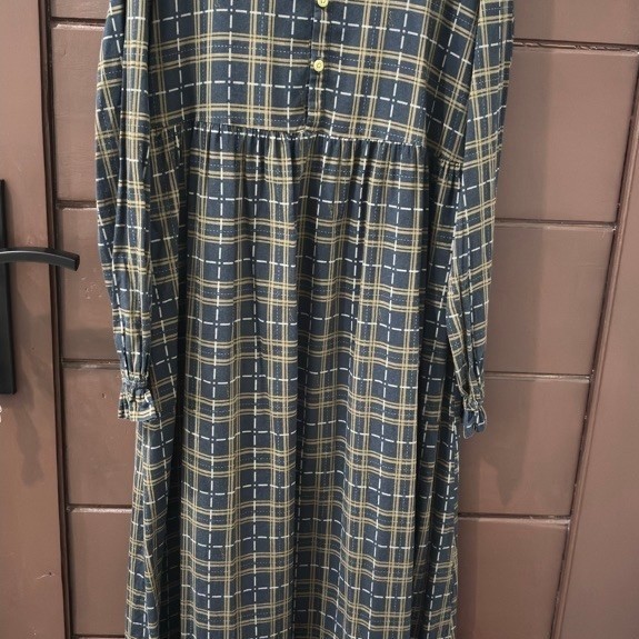 Preloved Ditsy size M