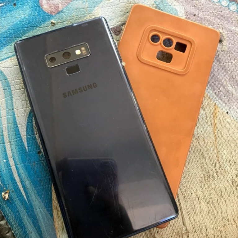 Samsung Note 9 Sein minus