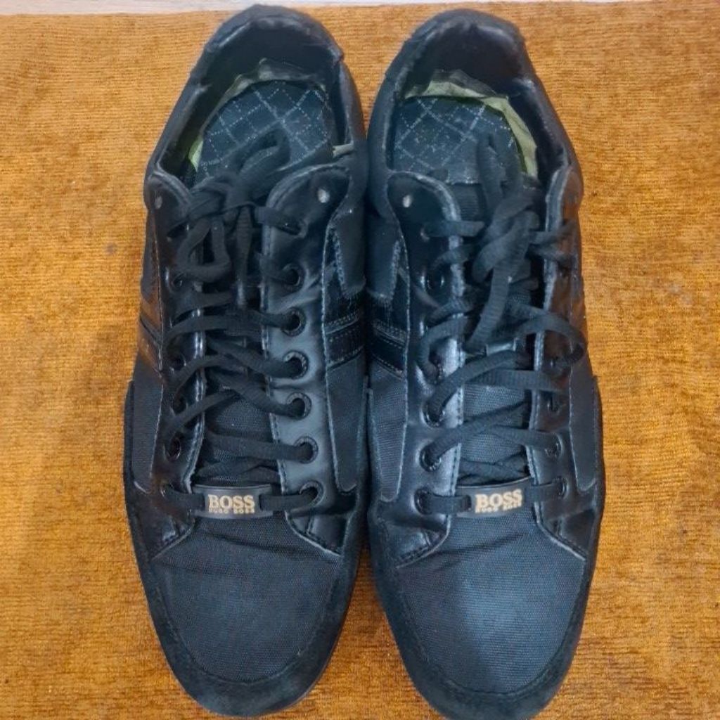 Sepatu Hugo Boss Saturn MX Trainer Leather Suede Black Size 43
