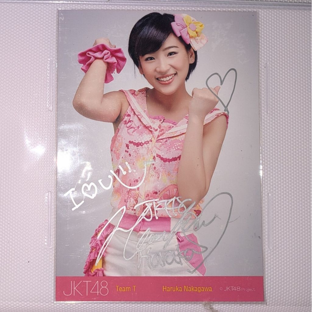 Photopack Haruka Nakagawa ex JKT48 with sign