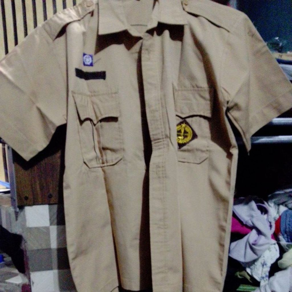 Preloved Baju Pramuka Seragam SD SMP SMA Lengan Pendek