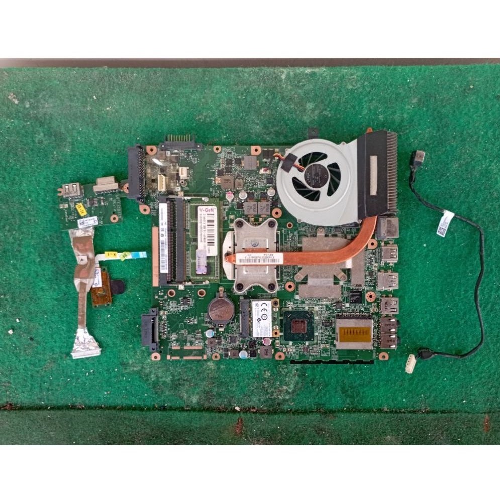 Motherboard Toshiba L745 normal