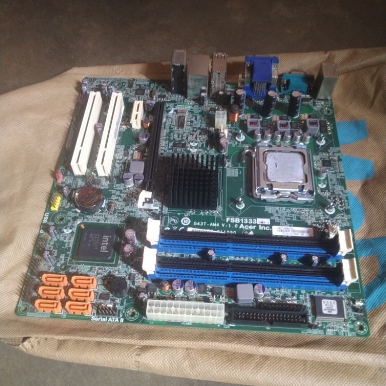 paket mobo Acer built up g41+ram (Cek deskripsi)