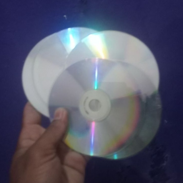 kaset CD VCD bekas kilau hijau perak