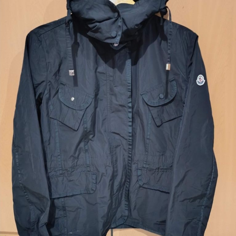 JAKET PARKA TACTICAL MONCLER