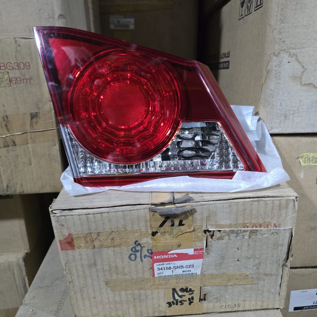 LAMPU BAGASI BELAKANG CIVIC FD 1 FD 2 ORIGINAL KIRI